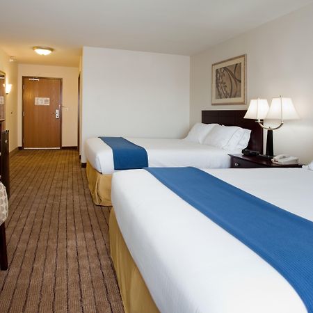 Holiday Inn Express & Suites Buffalo, An Ihg Hotel Bagian luar foto