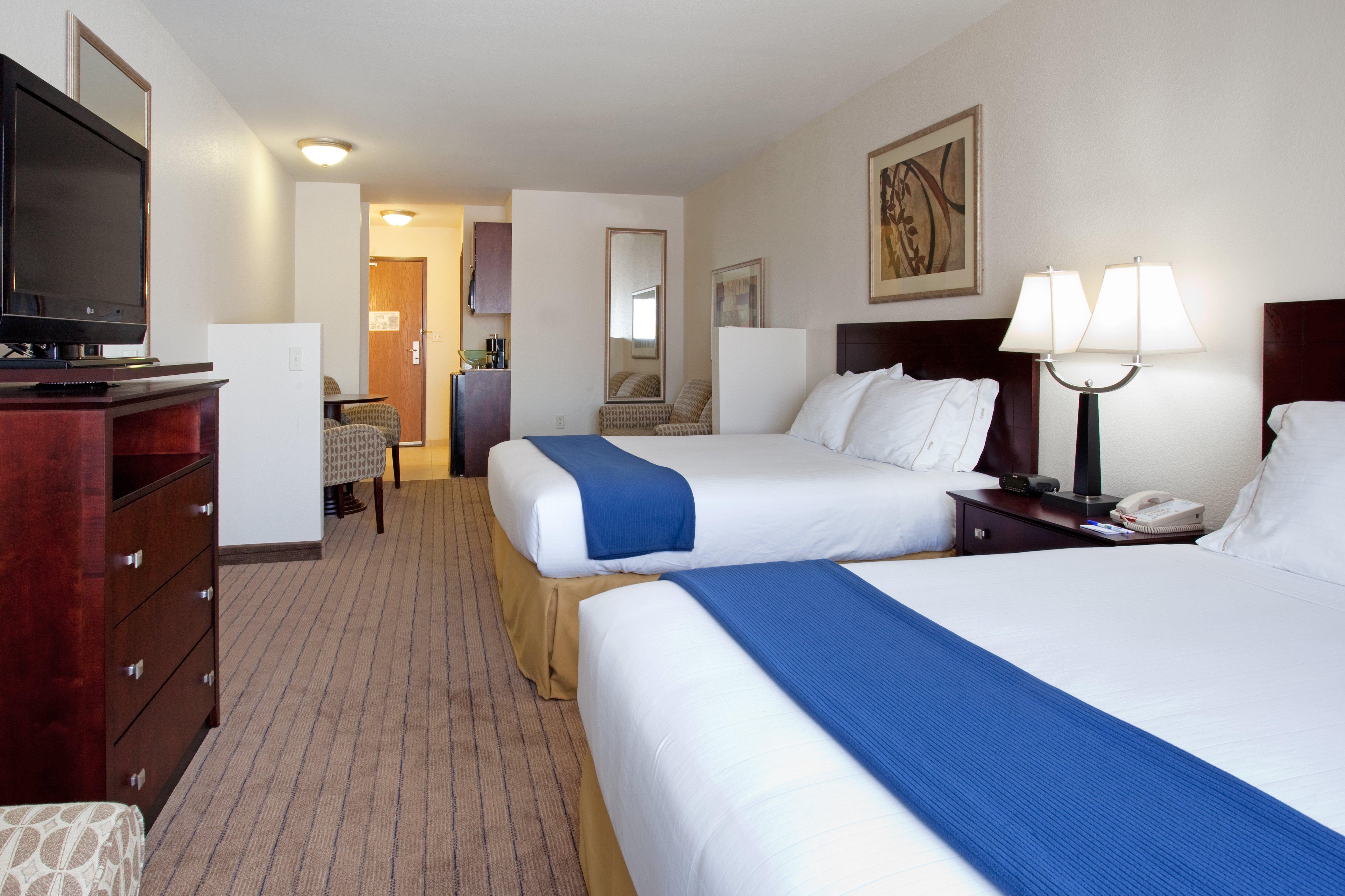 Holiday Inn Express & Suites Buffalo, An Ihg Hotel Bagian luar foto